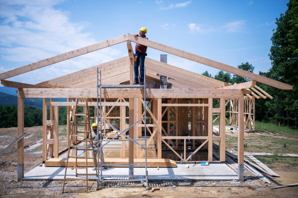 Quick and Trustworthy Emergency Roof Repair Services in Elyria, OH